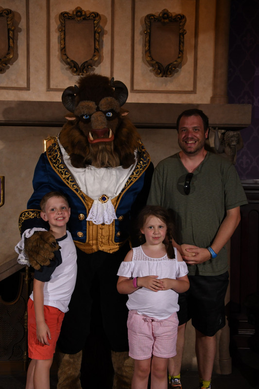 Meeting Beast at his castle