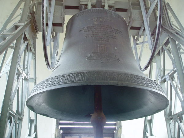 Bell at Stephansdom