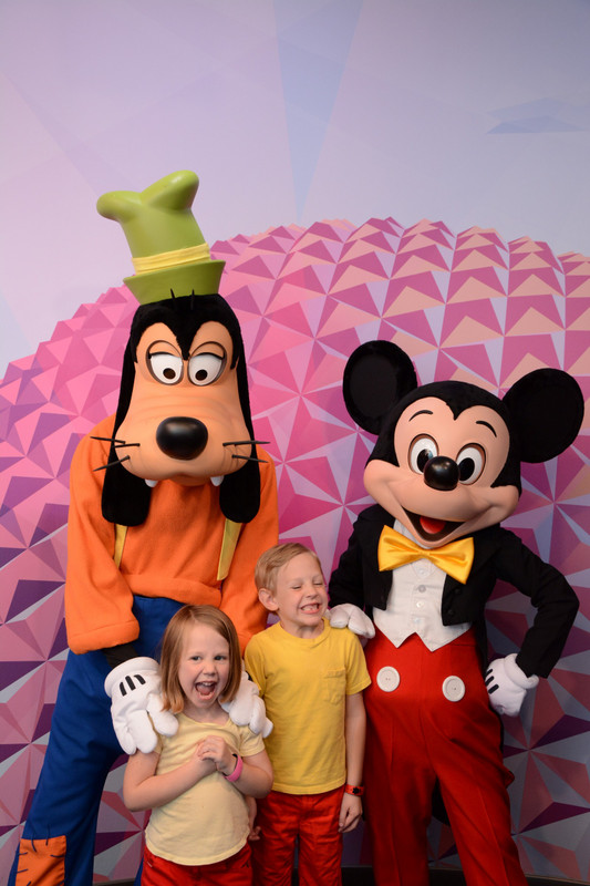 At the Disney Visa Meet-and-Greet