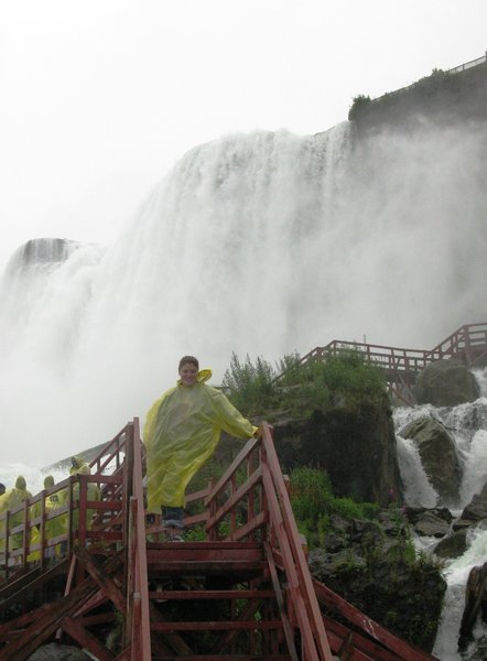 Rebecca fails to stay dry during our  Cave of the Winds tour at the base of Niagra falls