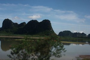 China to Vietnam By Bus - Unique Formations