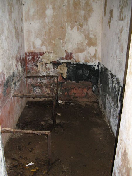 Condemned cell