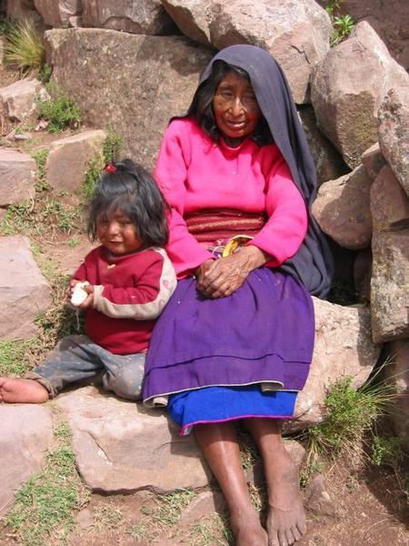 Taquile island woman & child