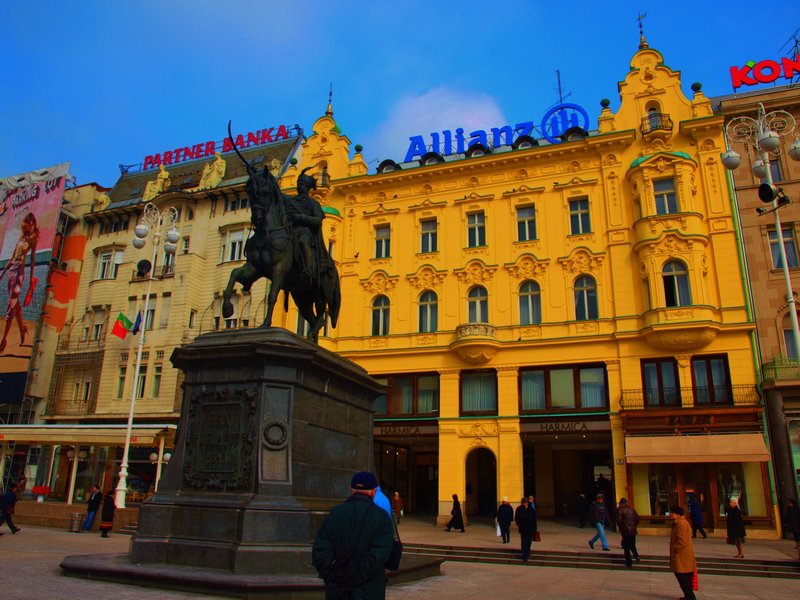 Zagreb main square