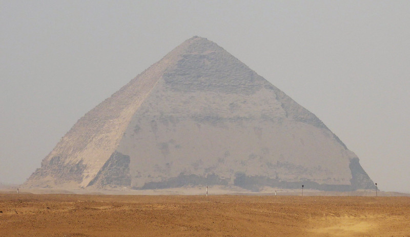 Bent pyramid 