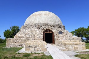 Northern mausoleum