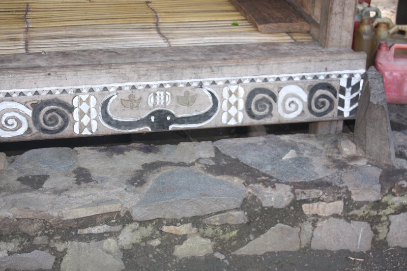 Carvings on traditinal homes
