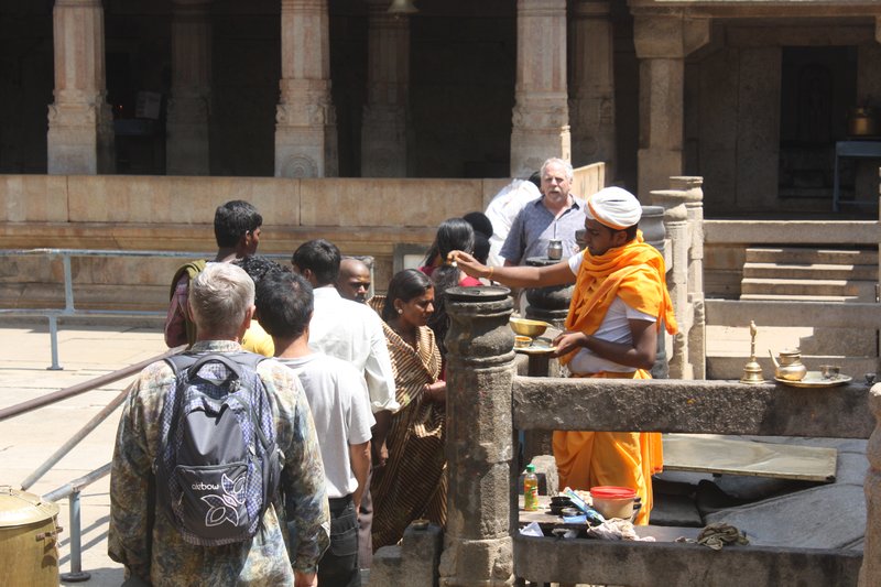 Jain priest bestows blessings
