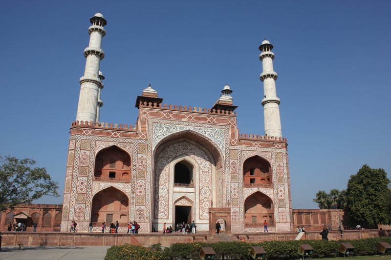 The stunning tomb of deceased Mughal Emporer Akbar