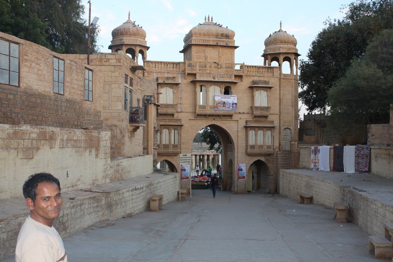 The entrance to Gadi Sagar 