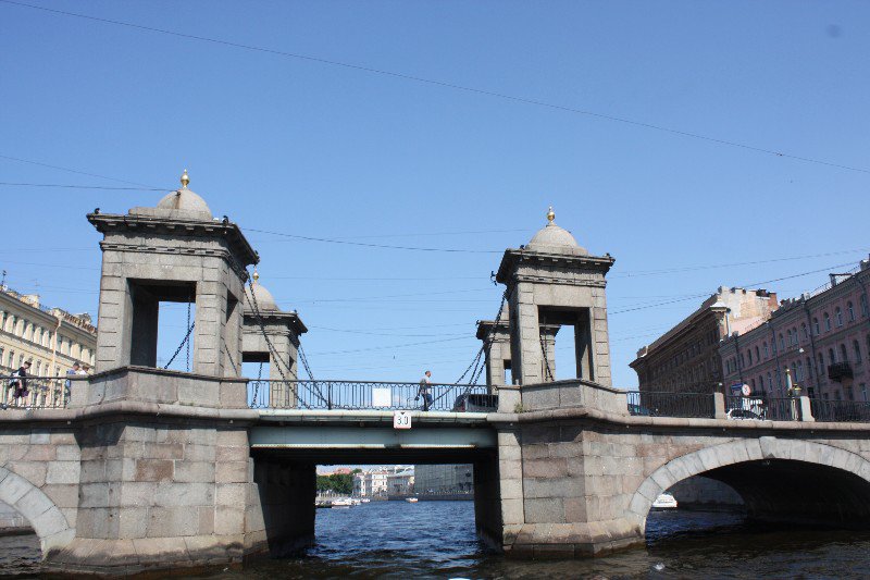 One of the cities 500 bridges