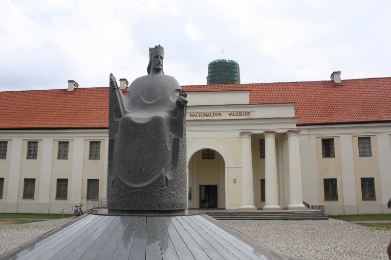 Lithuania's only king stands vigil in front of the national museum