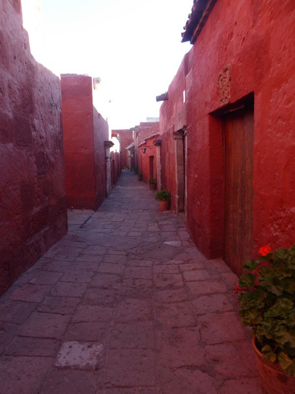 The streets of the Monasterio Santa Catalina 