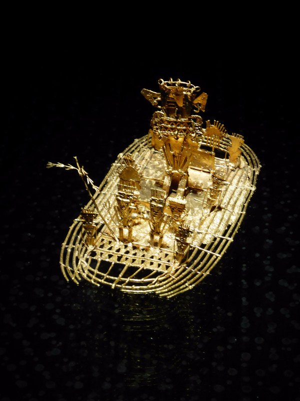 Incredibly intricate gold raft