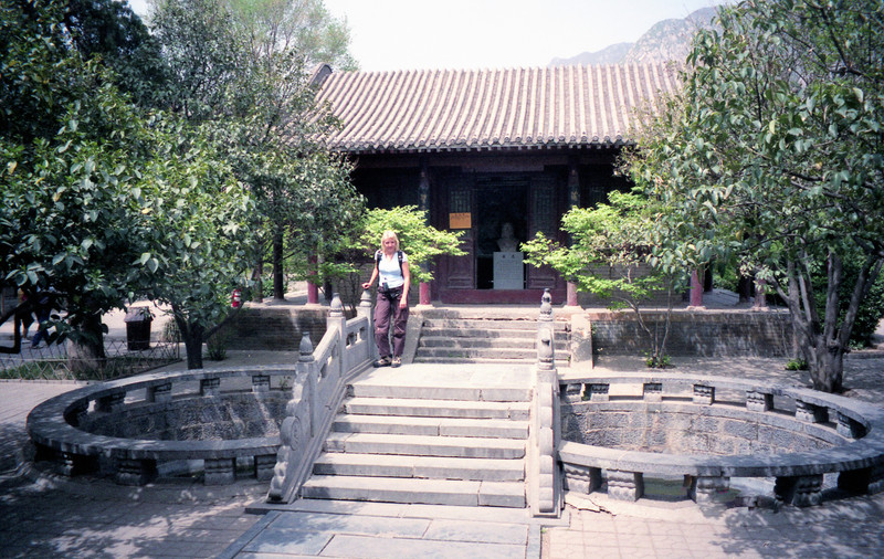 Ruth at another traditional temple