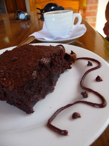...best viewed while enjoying the best chocolate brownie and coffee we found in Ecuador c: