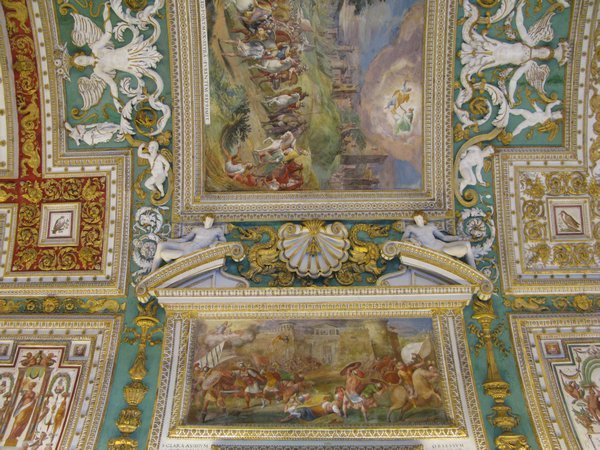 Ceiling artwork before Sistine Chapel