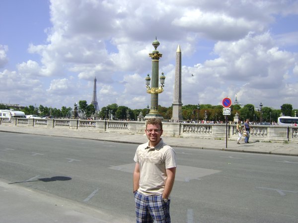 Jeff's first sight of central Paris!!