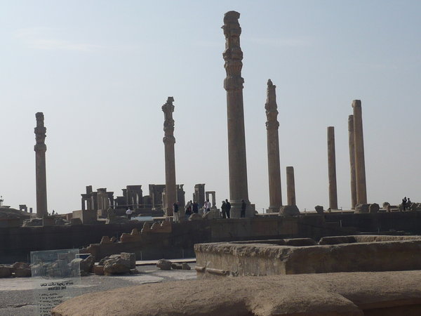 Massed pillars