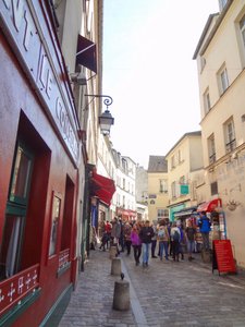 Exploring in Montmartre