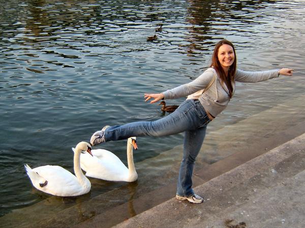 Suzanne and her balerina swan