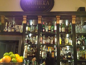 Apotheka Bar