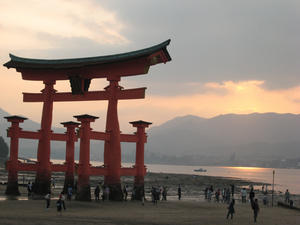The torii gate turned from floating to stuck in the mud!