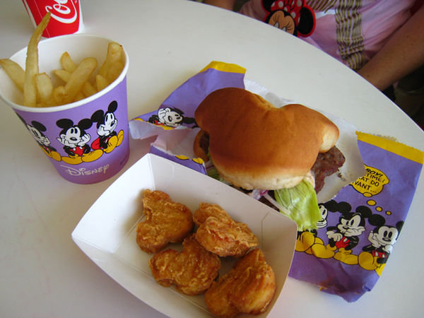 Mickey lunch!