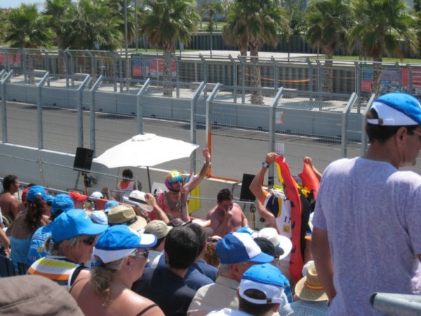 Alonso fans