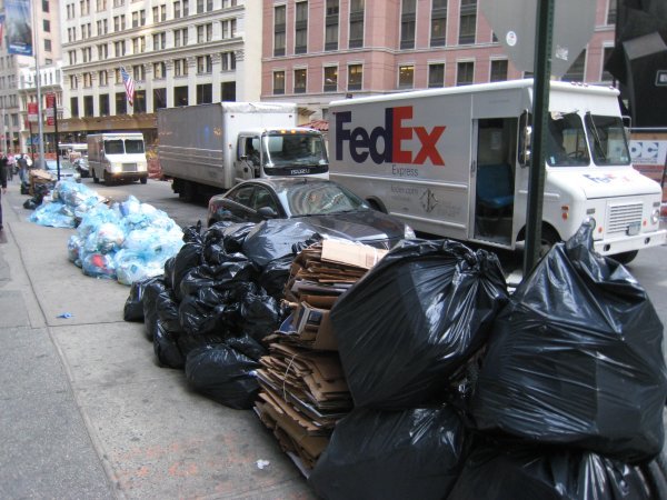 The not so nice part of NY - rubbish and bad smells
