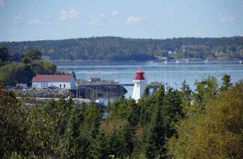Lighthouse across from Lubac
