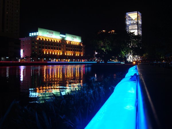 Zhongshan riverwalk