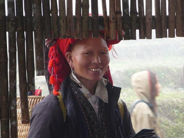 Red Dao woman