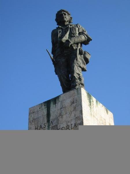 Statue of  Che