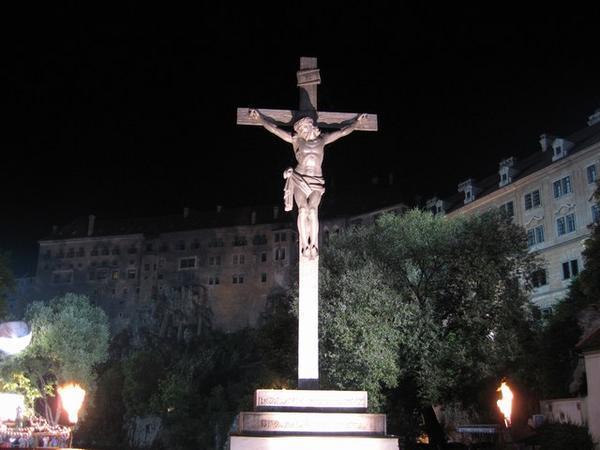 Atmospheric crucifix
