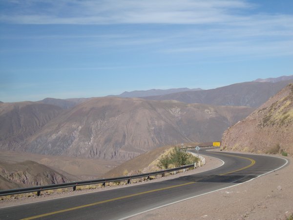 Road from San Pedro to Salta