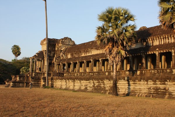 Sunrise in Angkor Wat 
