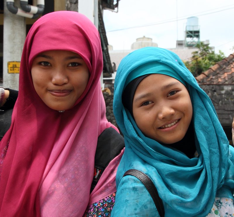 Schulmädchen in Yogyakarta,Java