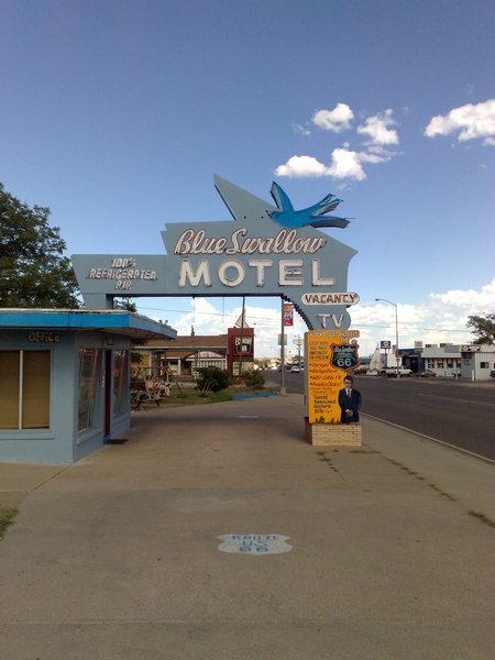 Blue swallow motel  a rt66 relic