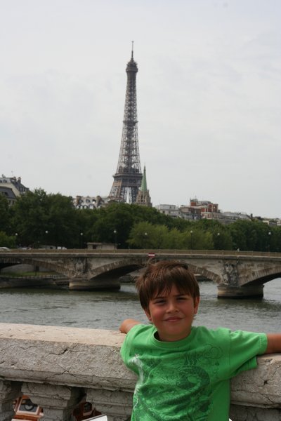 Eiffel tower - Andrew
