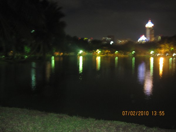 Lumphini Park by night