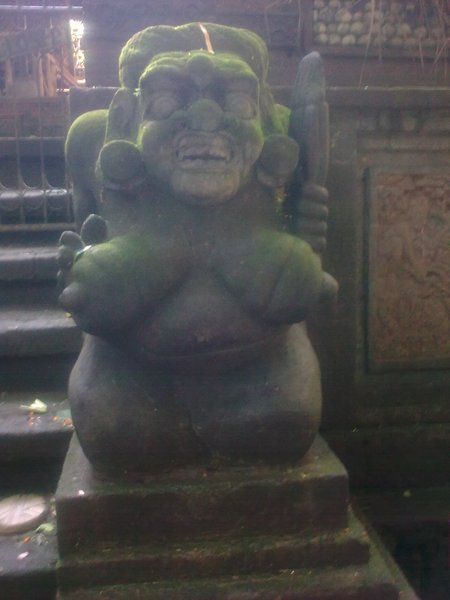 Statue in Ubud monkey forest