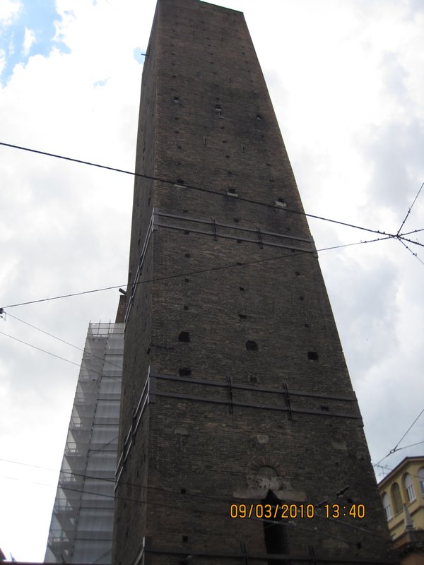 Bologna's leaning towers