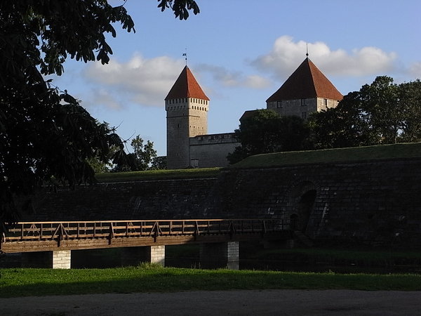 Kuressaare Castle-front side view 1