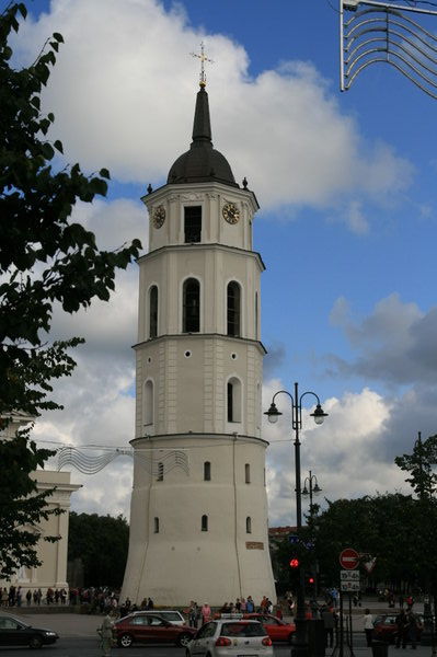 Vilnius - belfry nr Cathedral