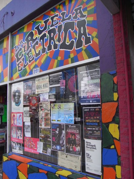 vintage record shop - Tijuana