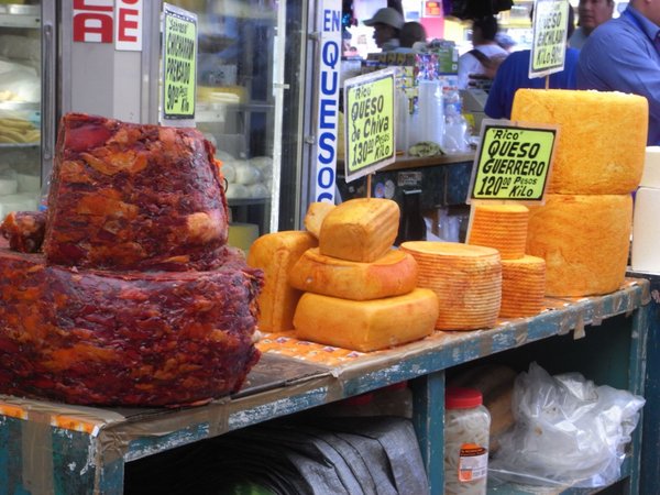 cheese that looks like meatloaf??