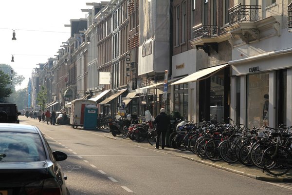 the Amsterdam de-siiigner street
