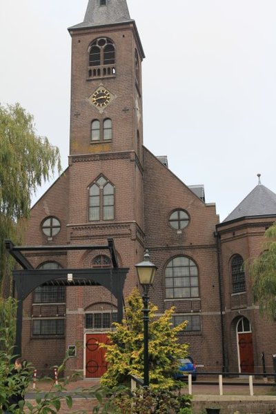 Volendam church