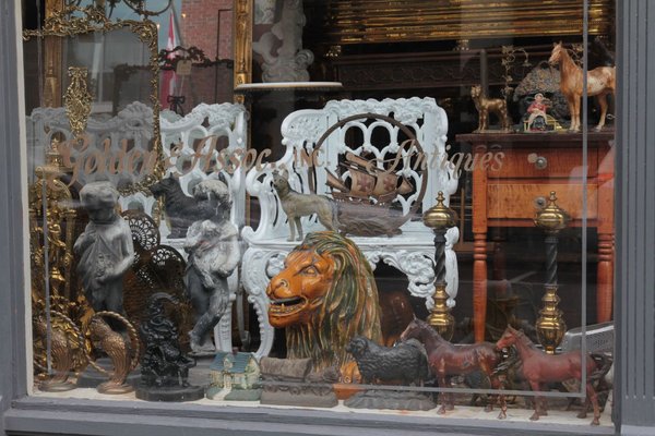 antiques on King